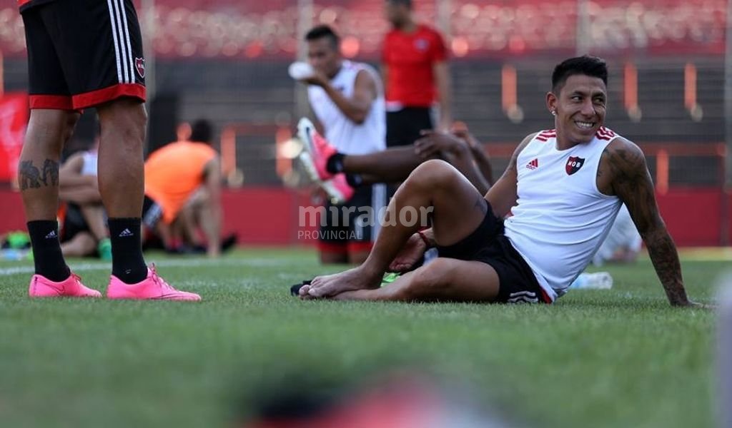 La estrategia en Newells para conseguir refuerzos