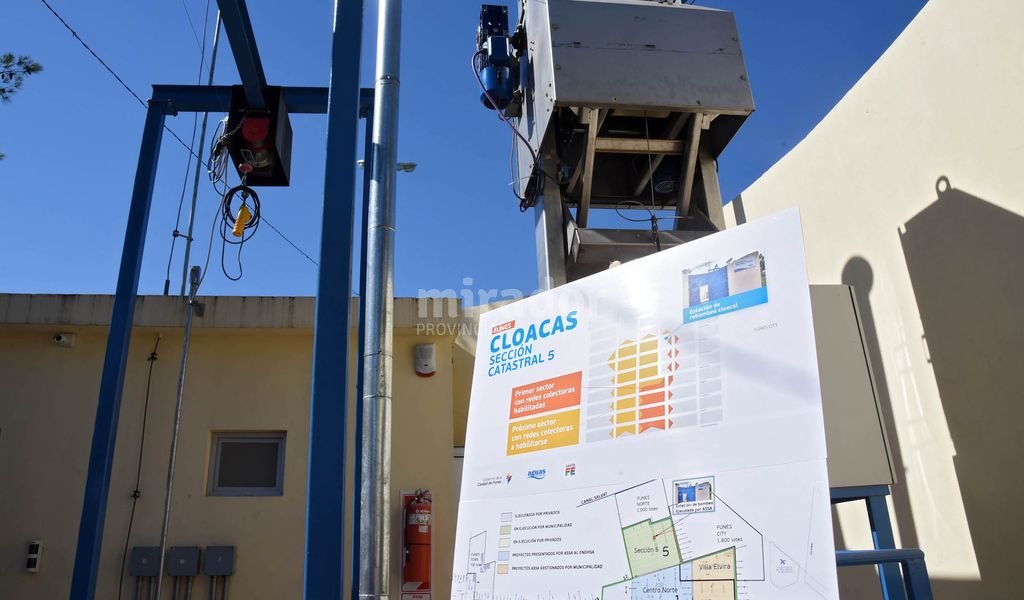 Funes: estación elevadora cloacal para 5.000 vecinos