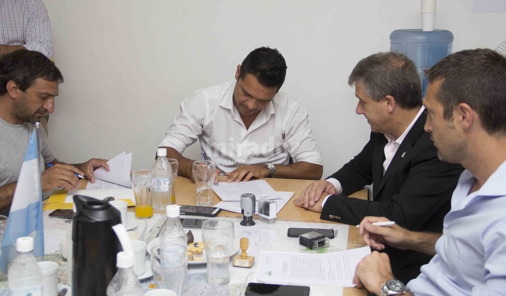 Funes: convenio de cooperación en seguridad