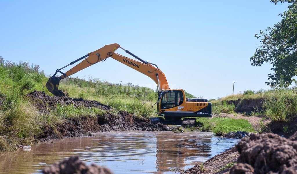 VC: reconstrucción del puente sobre el arroyo Constitución