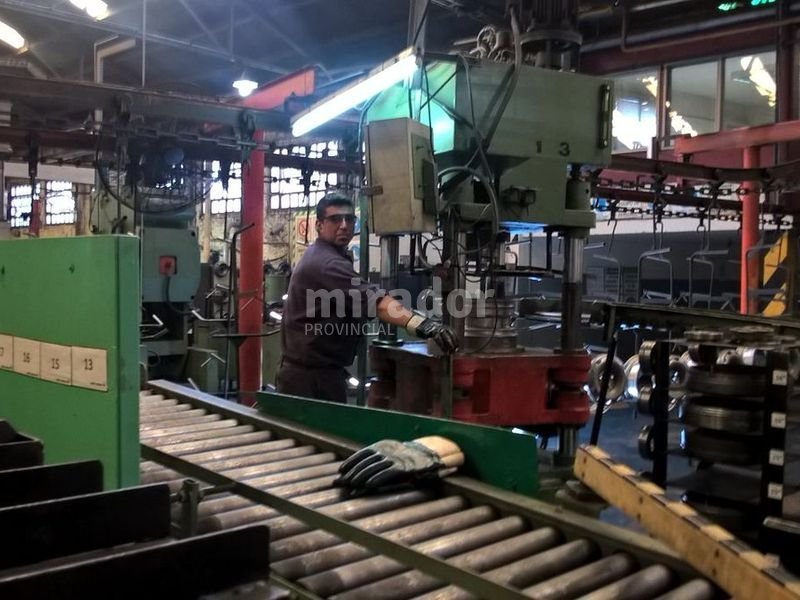 Ex Mefro Wheels: preocupa la demora en el retorno a la producción de llantas