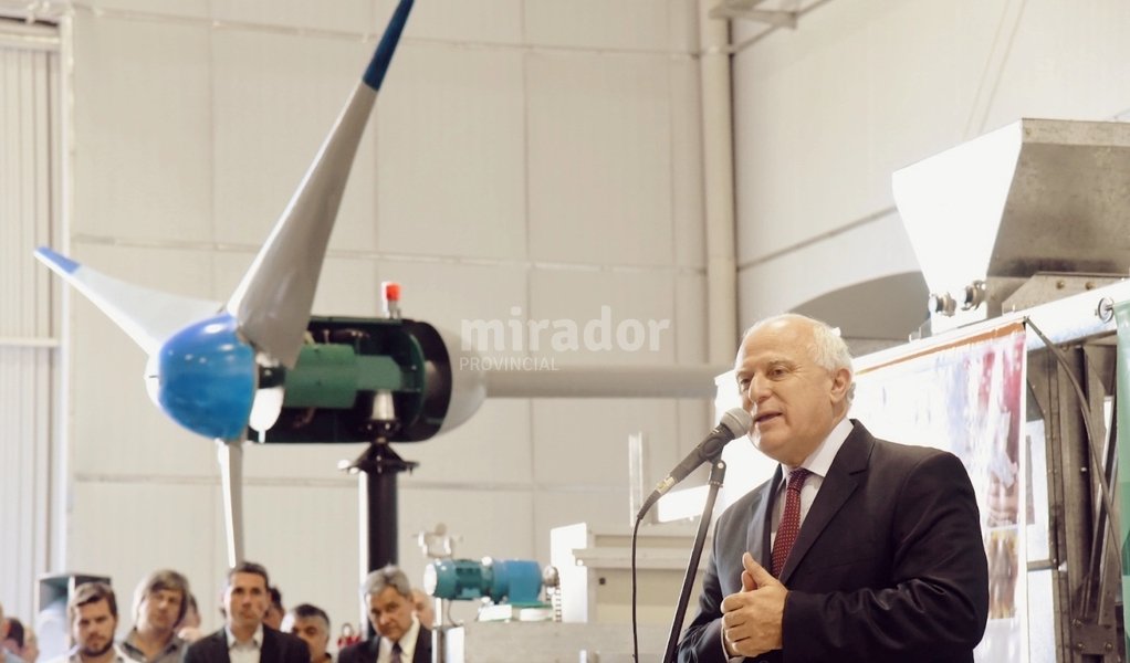 La Provincia destinó más de  millones a proyectos de ciencia, tecnología e innovación