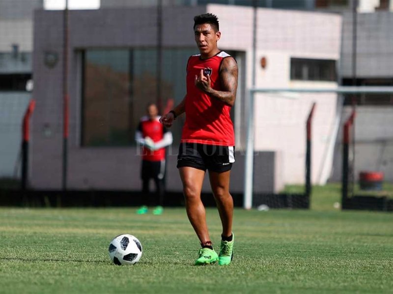 Newell’s se prepara para recibir a Colón