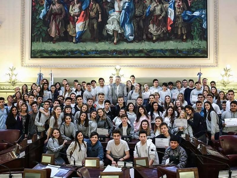 El medio boleto estudiantil interurbano sigue en vigencia