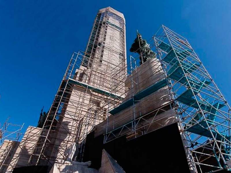 Nación garantiza la continuidad de las obras del Monumento a la Bandera