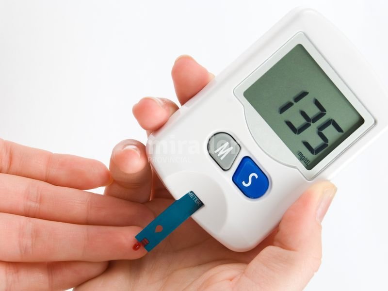 San Lorenzo: capacitación en diabetes a enfermeros