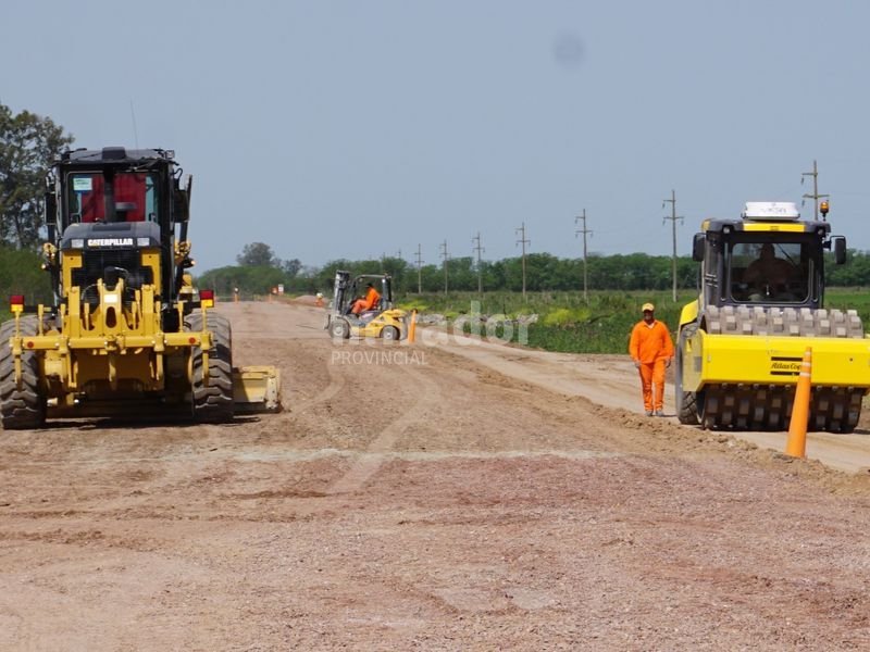 Avanza la pavimentación de la 69S entre Moisés Ville y Palacios