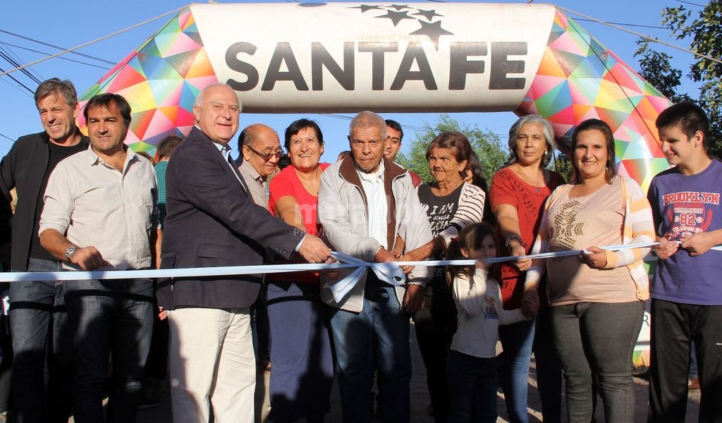 Santa Fe: obras de la Provincia en barrio Yapeyú