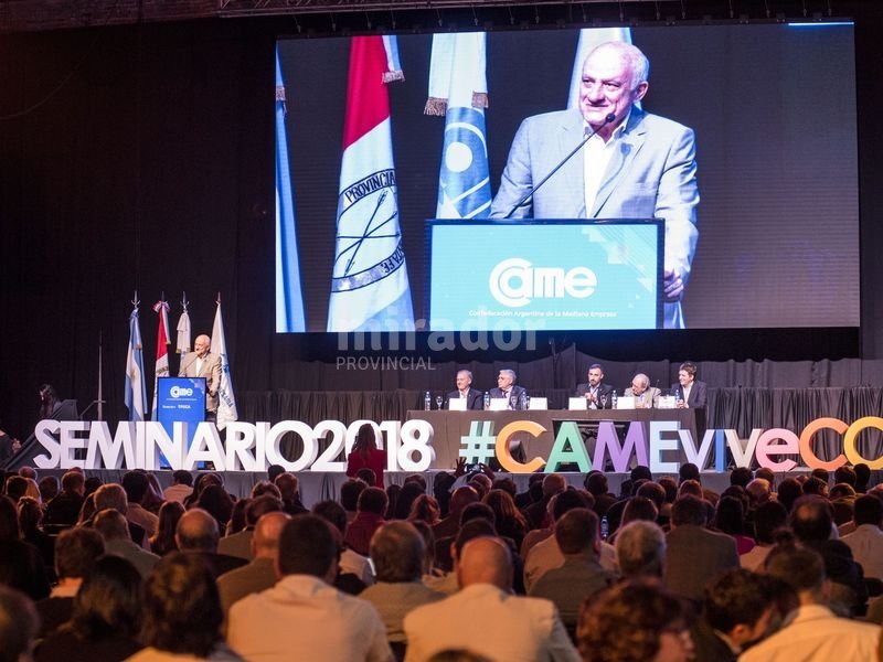 El seminario de centros comerciales abiertos, nuevo éxito de convocatoria