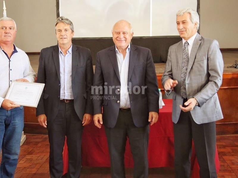 Lifschitz abrió la Jornada Provincial de Comités de Cuenca