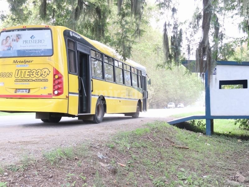 Funes: reclamo por las líneas de transporte