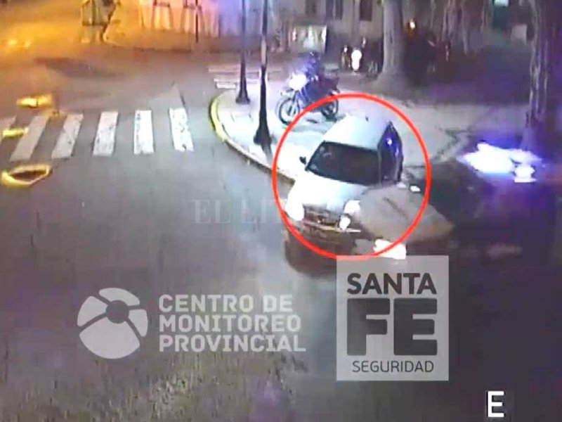 Video: intentaron evadir un control y terminaron detenidos