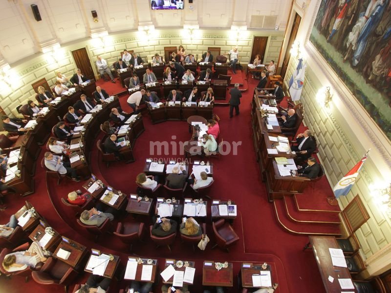 Primer paso de la reforma constitucional en Diputados