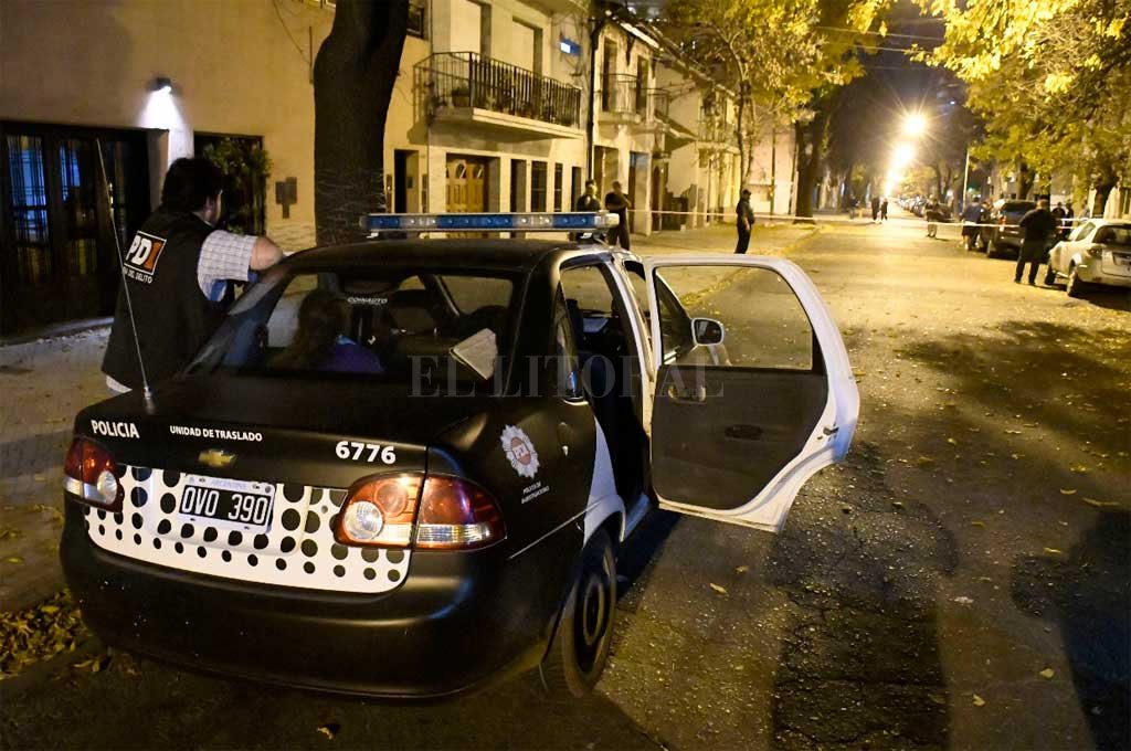 Balearon la casa donde vivía el juez que condenó al líder de Los Monos
