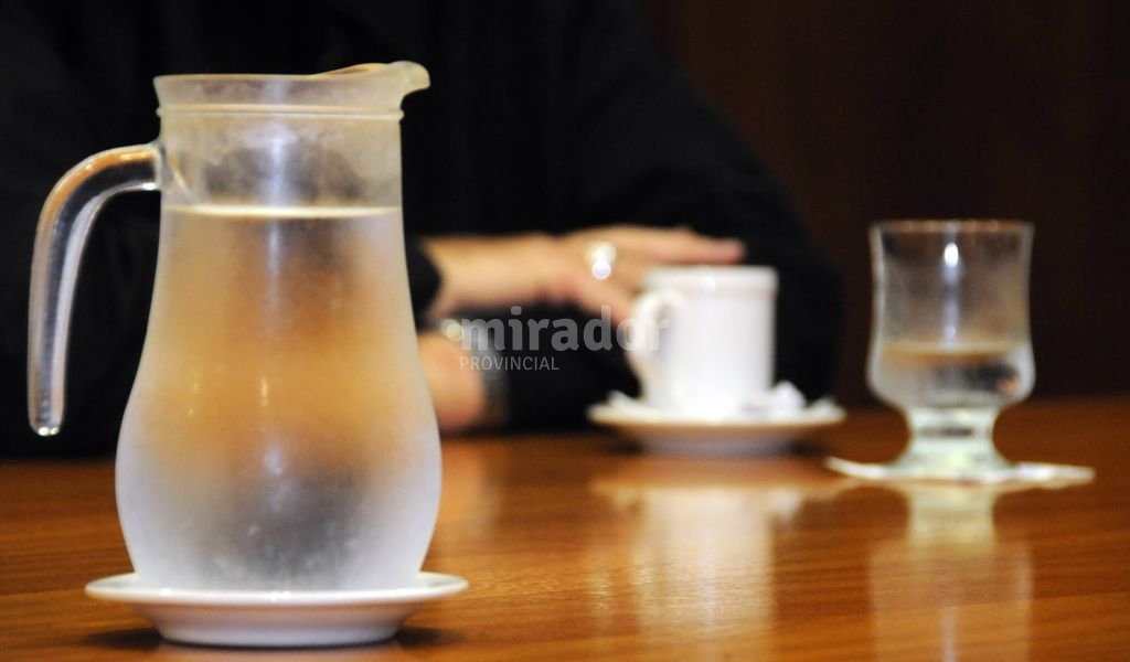 Promueven el derecho de jarras en bares y restaurantes de la capital
