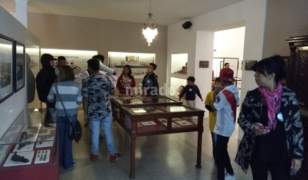 Esperanza: capacitación para guías de turismo
