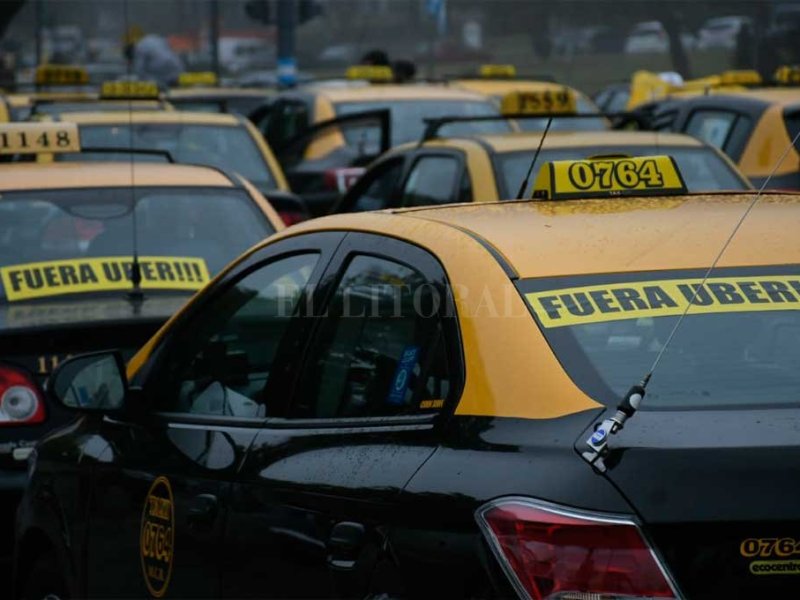 La polémica por Uber se instaló en la provincia de Santa Fe