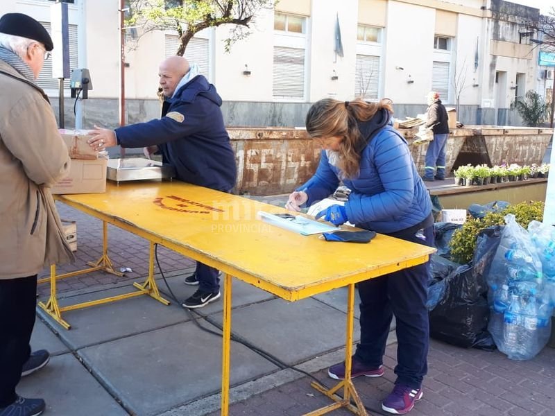 Cañada de Gómez: se realizó la campaña ecológica 3 x 1