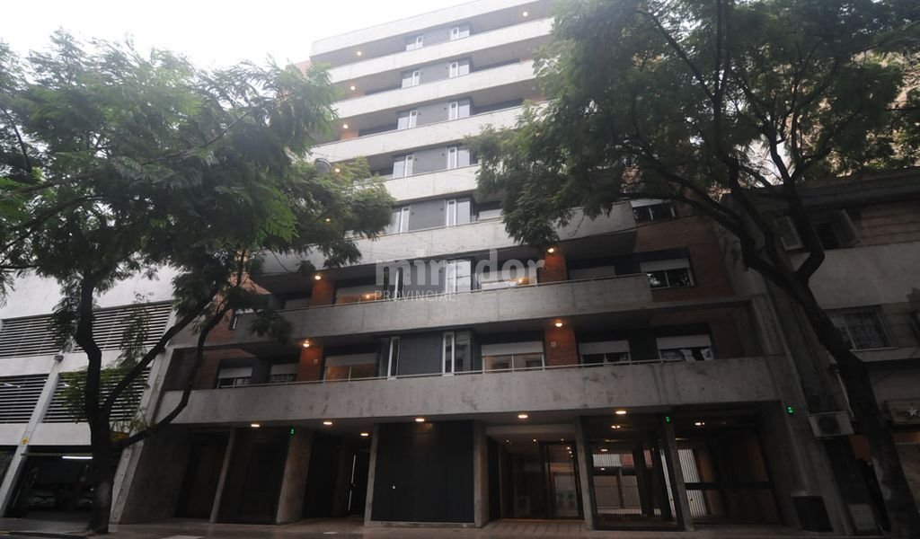 Pilay entregó su edificio Bauen 117