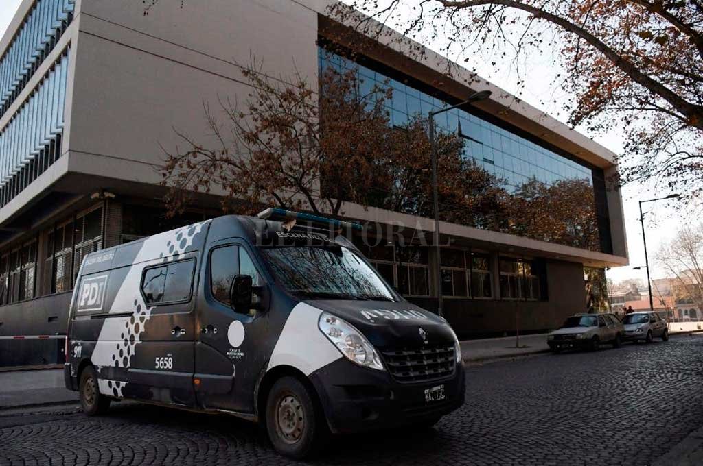 Balearon el Centro de Justicia Penal de Rosario