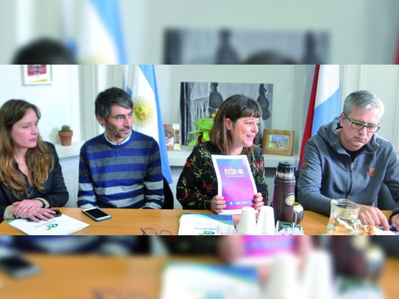 Una apuesta con mirada cinéfila