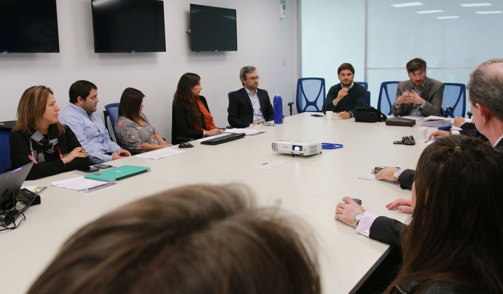 Poniendo la lupa sobre los ladrones de guante blanco