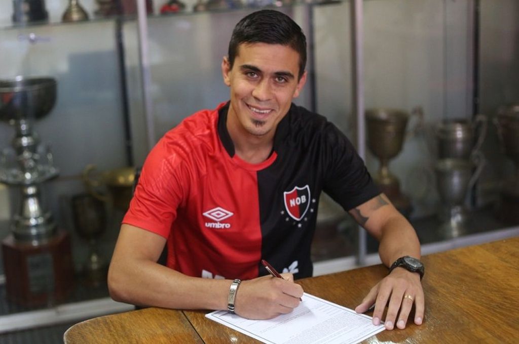 Newell’s contrató al primo de Messi