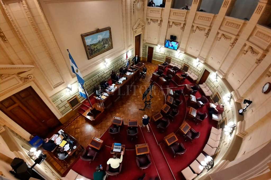 Jueces rosarinos respaldaron el reclamo de defensores y fiscales