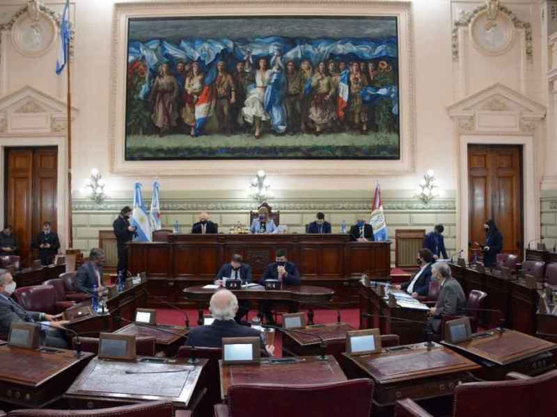 Presupuesto, ley tributaria y clearing
