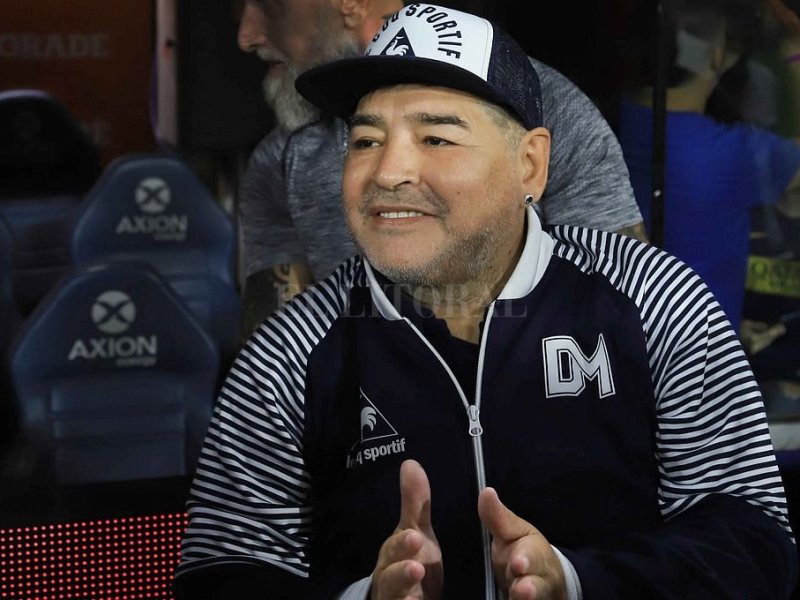Murió Diego Armando Maradona