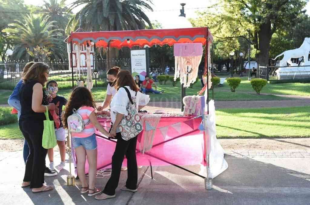Bajo estrictos protocolos Rafaela vivió la «Plaza Feria»