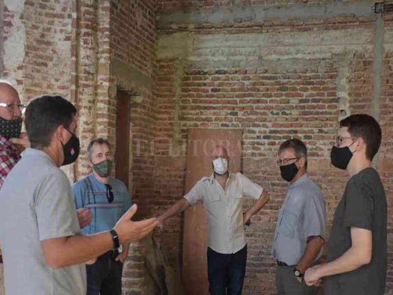 Pirola: «El diálogo y el trabajo conjunto, son clave, para la construcción de nuevas soluciones»