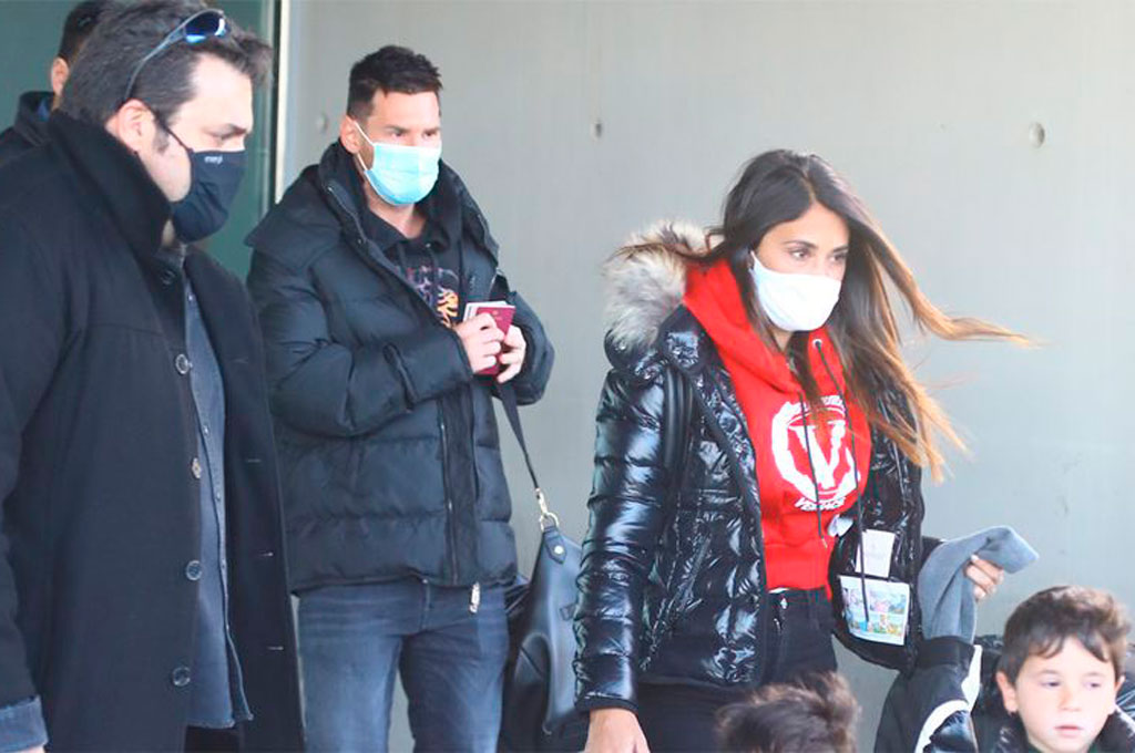 Messi regresó a Barcelona luego de pasar Navidad en Rosario