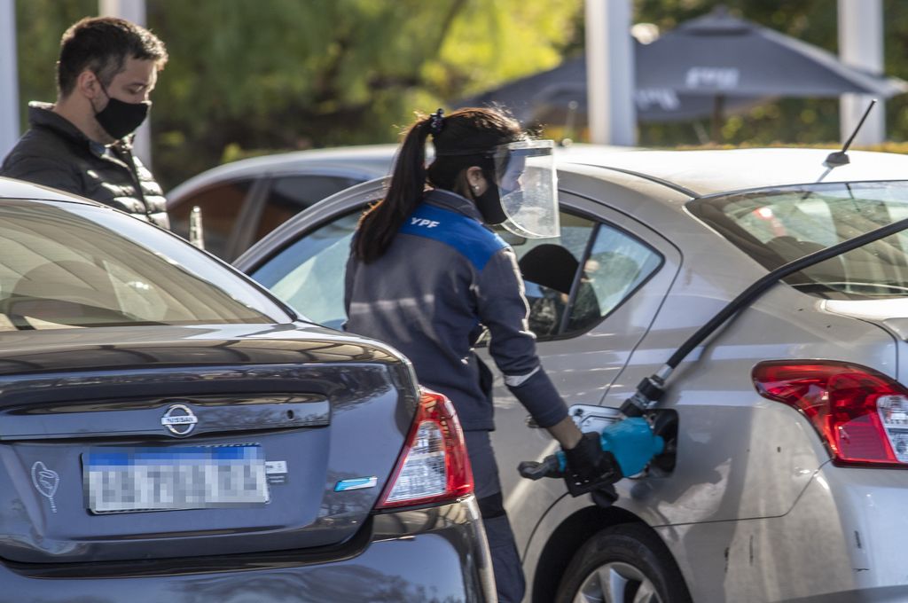 YPF volvió a aumentar sus combustibles: así quedaron los precios en Santa Fe