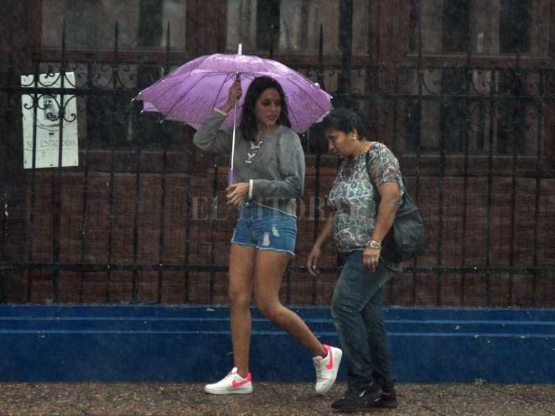 El SMN volvió a emitir un alerta por tormentas para Santa Fe