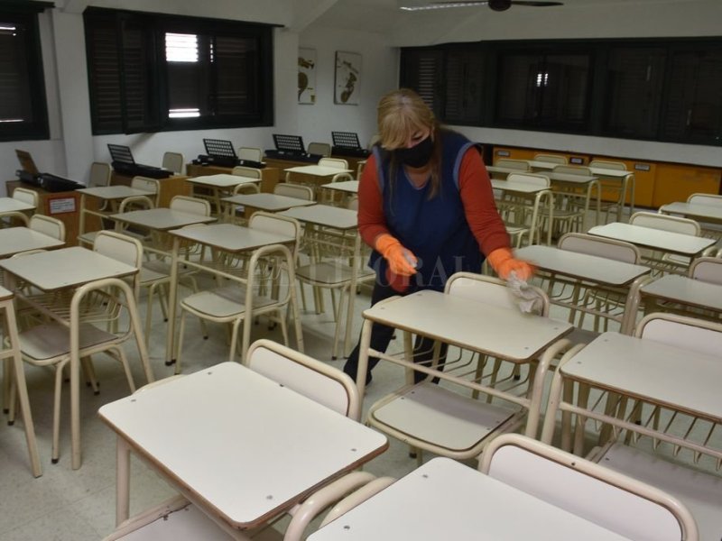 Aseguran que casi todas las escuelas están en condiciones de volver a clases el 17 de febrero