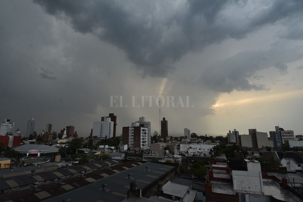Se renovó el alerta meteorológico para el centro de la provincia de Santa Fe