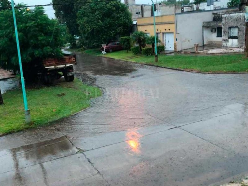 Santo Tomé: hubo anegamientos tras la intensa lluvia