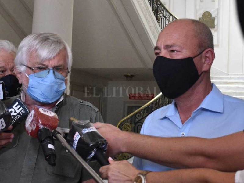 Paritarias en Santa Fe: UPCN y ATE aceptaron la propuesta oficial