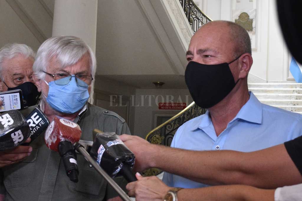 Paritarias en Santa Fe: UPCN y ATE aceptaron la propuesta oficial