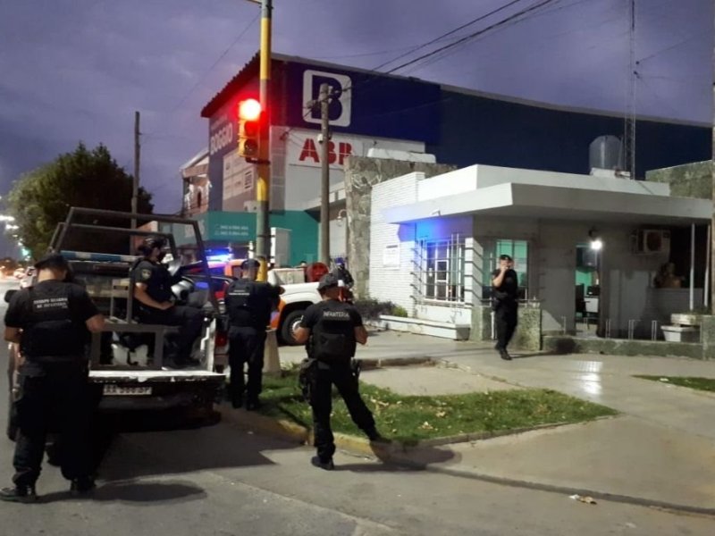 Incendio y disturbios en la Comisaría 9° de Santa Fe