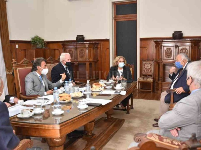 Martorano se reunió con la Corte y habló del esquema de vacunación