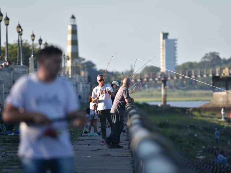 El Río Paraná sigue bajando: se acerca al metro y medio en la ciudad de Santa Fe