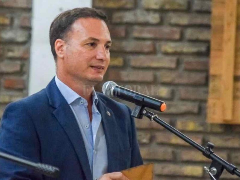 Enrico asumió en la Convención y prometió una UCR moderna