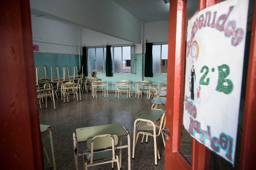 Clases virtuales en Rosario y San Lorenzo: las escuelas seguirán abiertas