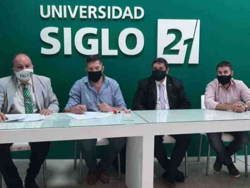 Siglo 21: inscripciones abiertas para comenzar en mayo