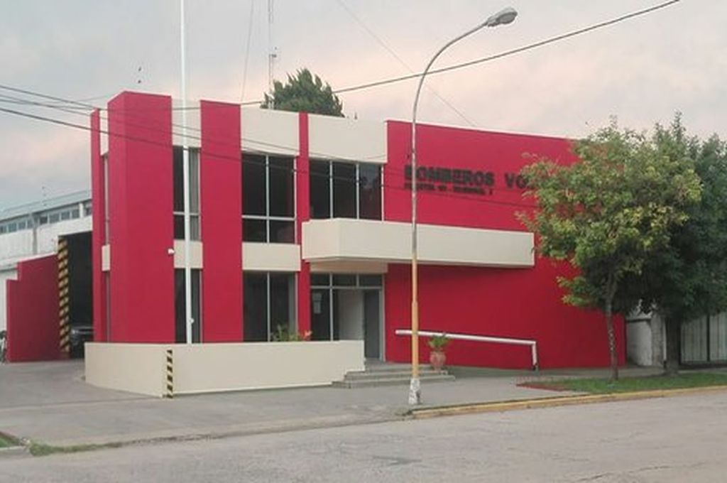 Bomberos Calchaquí sigue operativo pero enfrenta una demanda millonaria