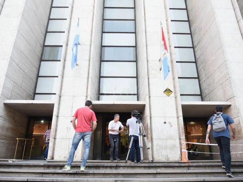 Un policía condenado por un caso de gatillo fácil volverá a prisión en Rosario
