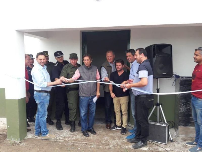 Insólito: trasladan la guardia rural al centro de una ciudad