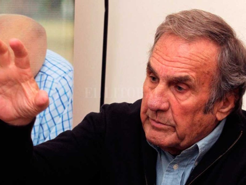 Sigue mejorando la salud de Reutemann